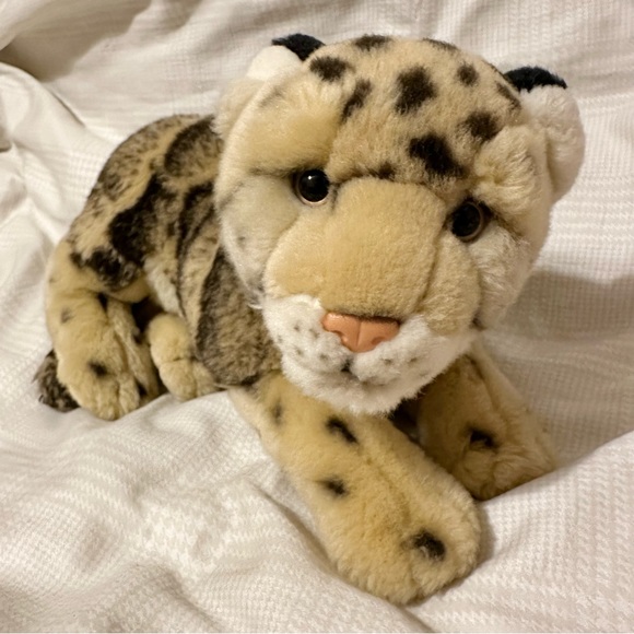 Ganz Webkinz Signature Endangered Clouded Leopard Plush Toy (WKSE3004) 🐆 - Picture 2 of 6